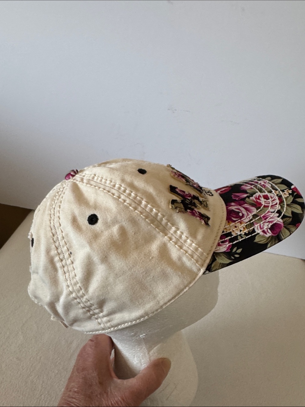 Robin Ruth Maine ball cap - Picture 4 of 8